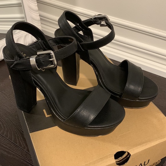 Lechateau | Black Platform Sandals | NIB - Picture 3 of 7